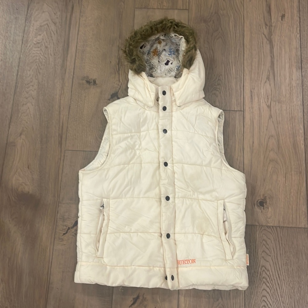 Large Burton vest